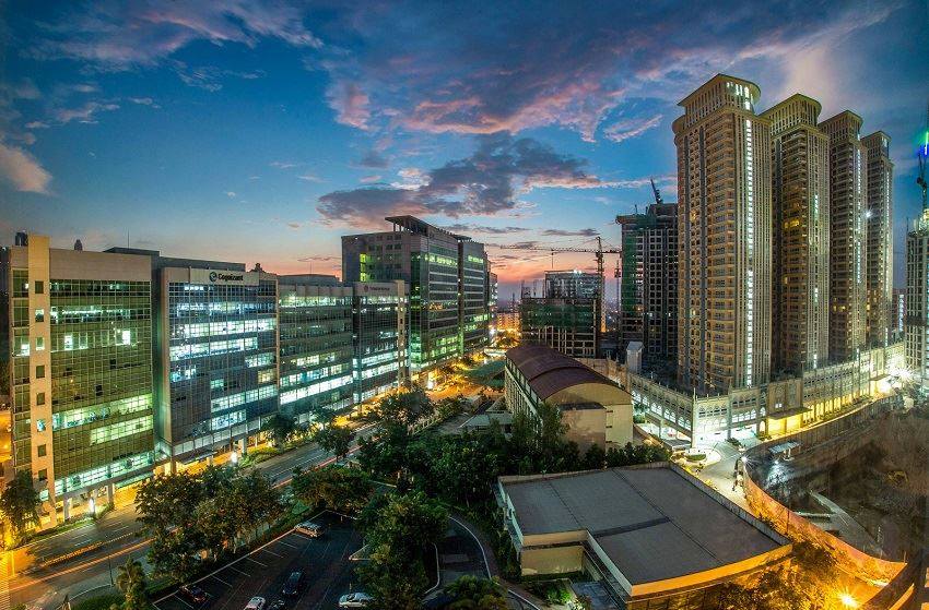 The Venice Luxury Residences at Mckinley Hill Megaworld Hi End Condos