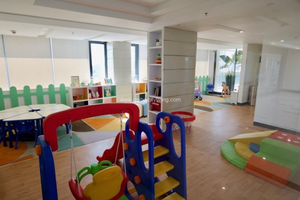 childrens play area st moritz mckinley west condo fort sale