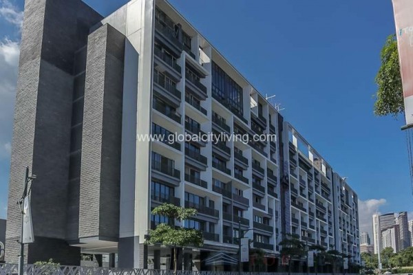 st moritz mckinley west condo for sale